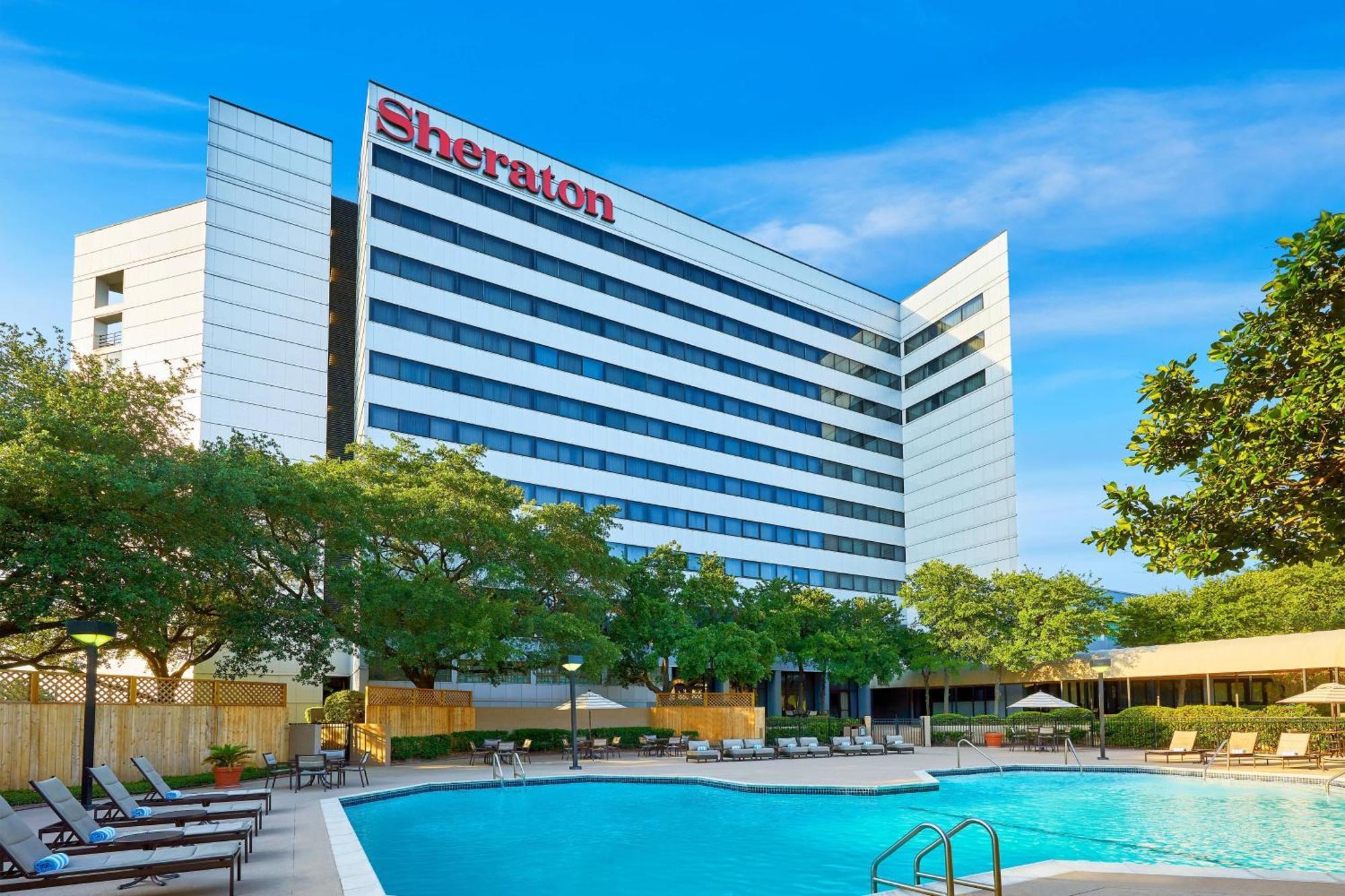 Sheraton North Houston At George Bush Intercontinental Hotel Екстериор снимка